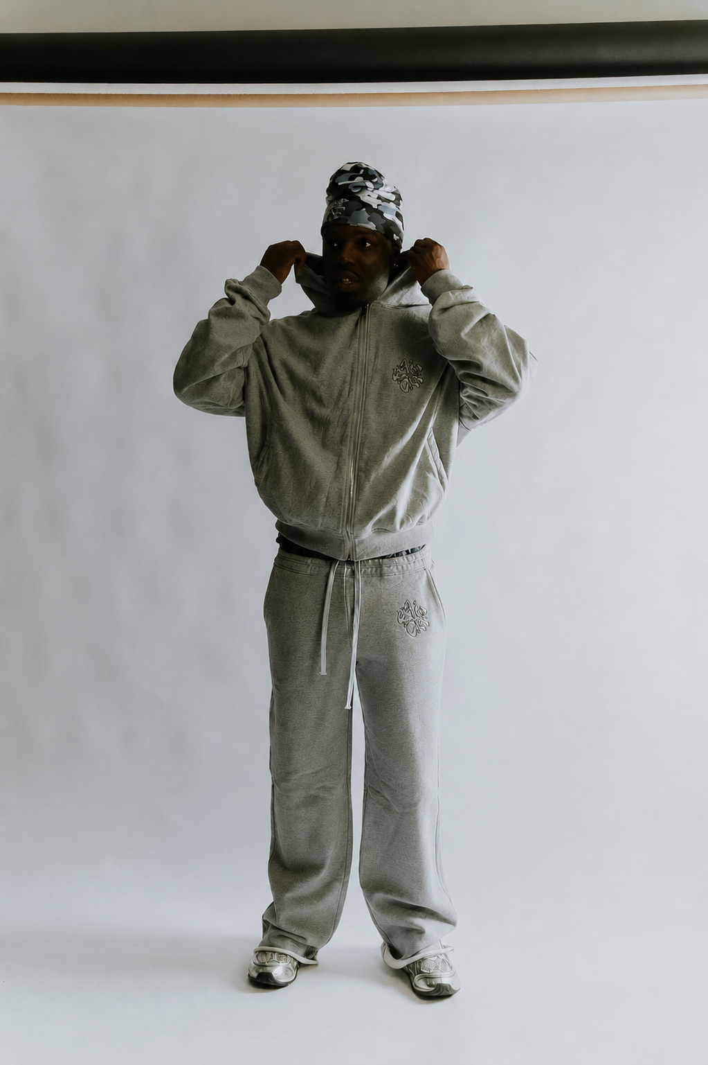 JOGGING LOOSE FIT GRIGIO